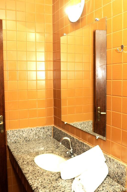 Gutemberg Plaza Hotel Nova Serrana Номер фото